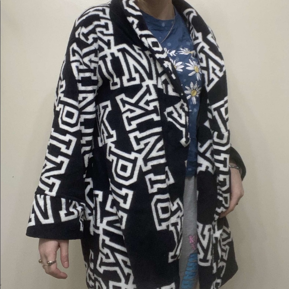 Black and White Adult Medium/Large Pink Robe